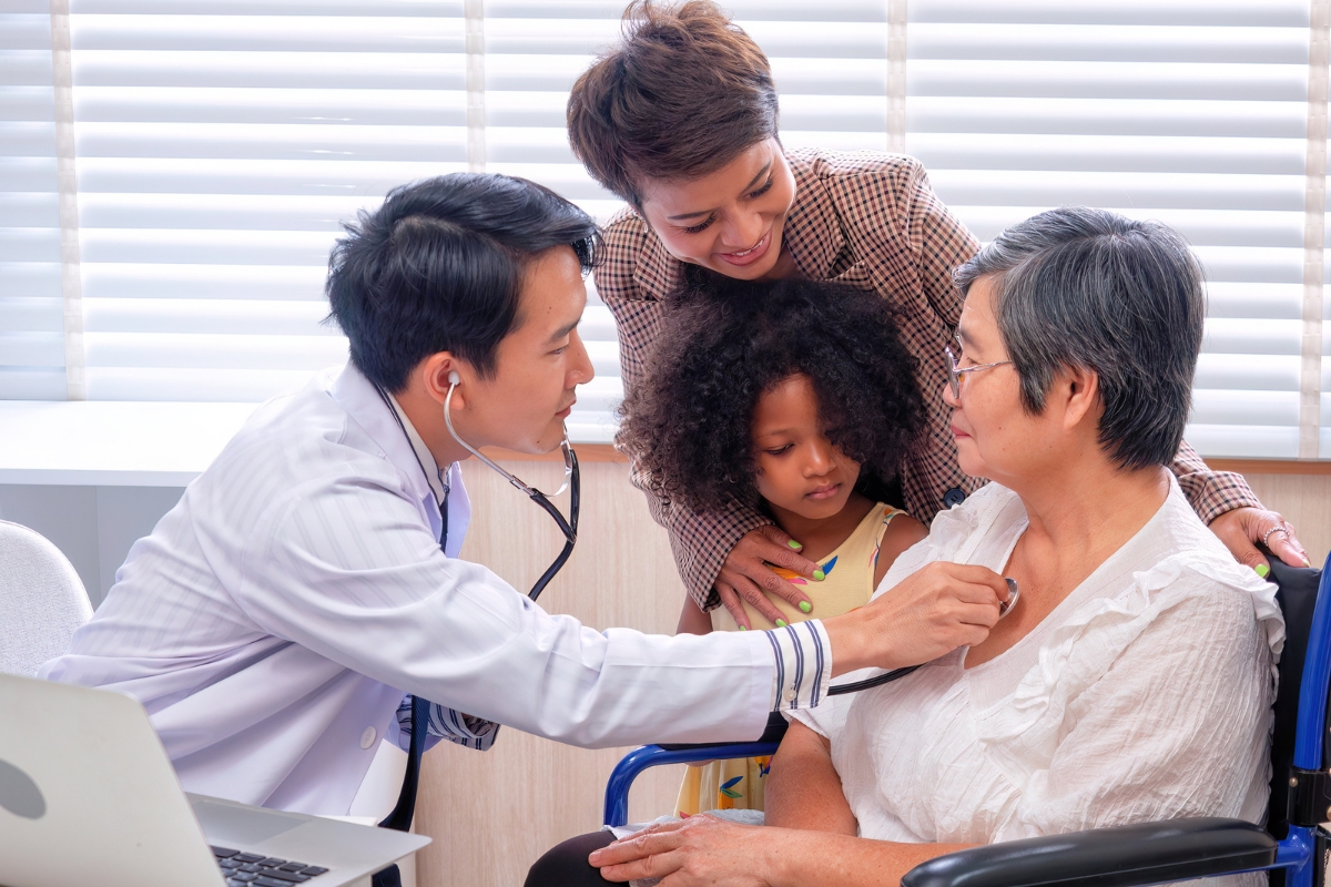 Experienced physician providing personalized healthcare and primary care services to patients in Scottsdale, Arizona at Physicians Health Center.